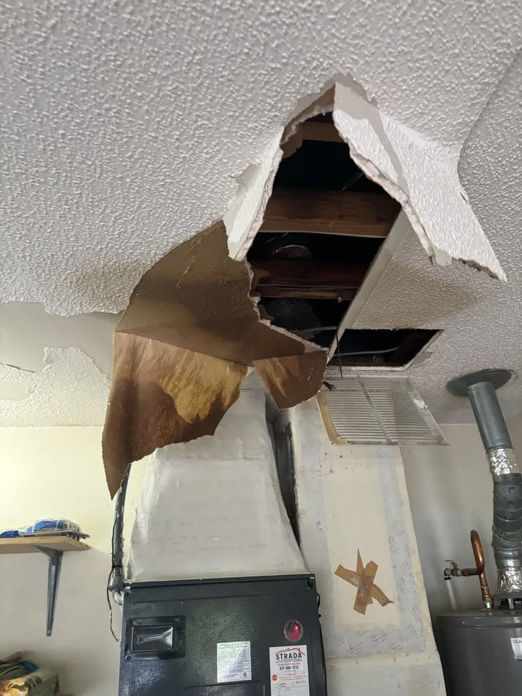 Slide of Strada Services