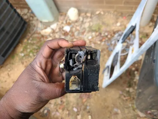 Straight Cooling Logo