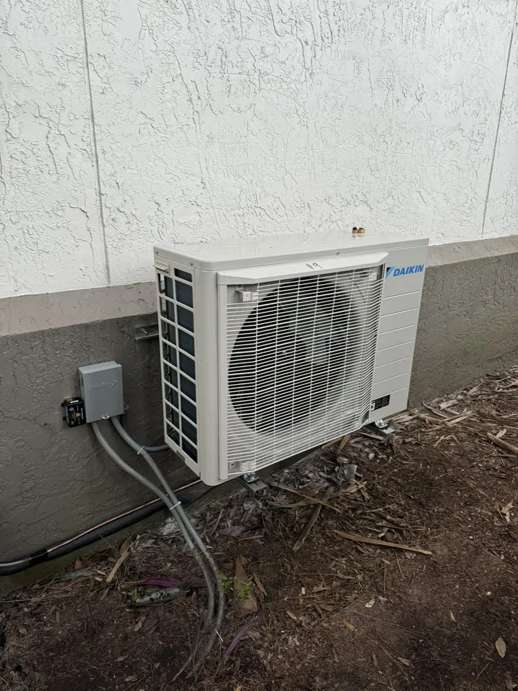 Slide of Strong Cool Air Condition