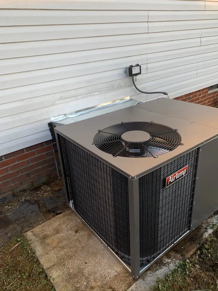 Slide of Strouth & Sons Heating and Air Conditioning