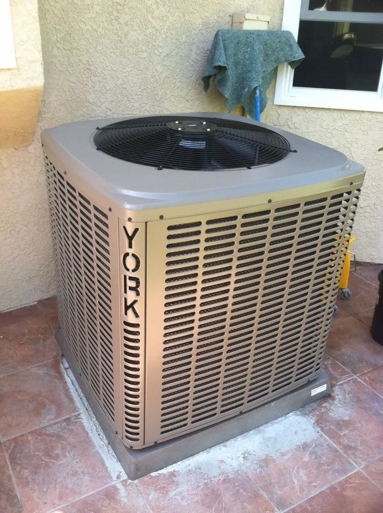 Slide of Suazo's Heating & Air Conditioning