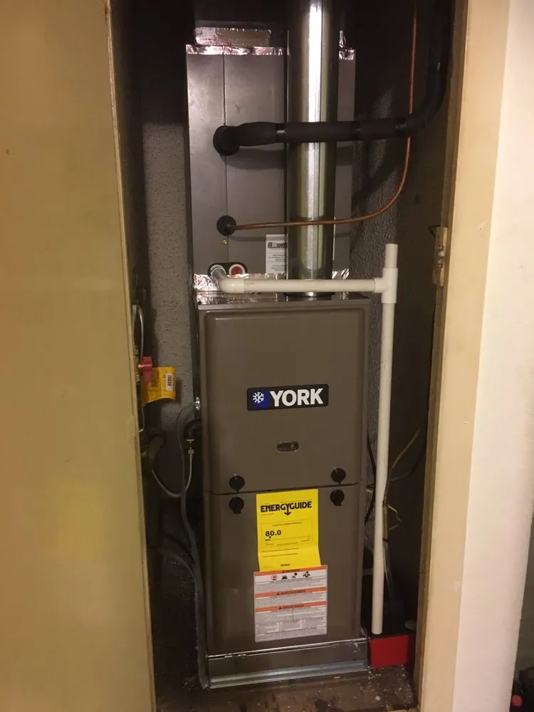 Slide of Suazo's Heating & Air Conditioning