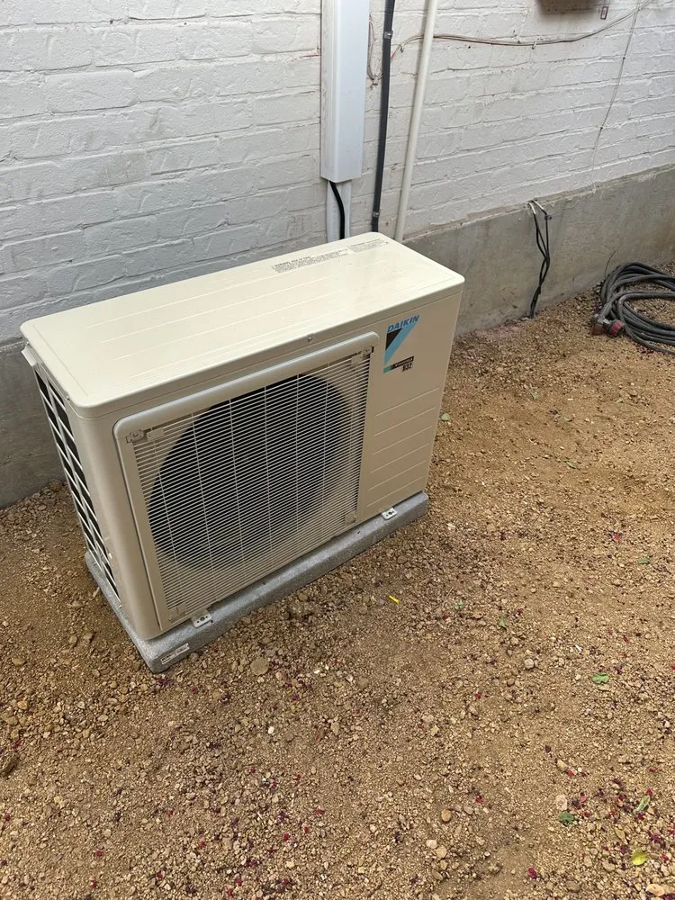 Slide of Sub Zero Air