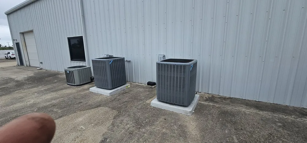 Slide of Subzero Air Conditioning & Heating