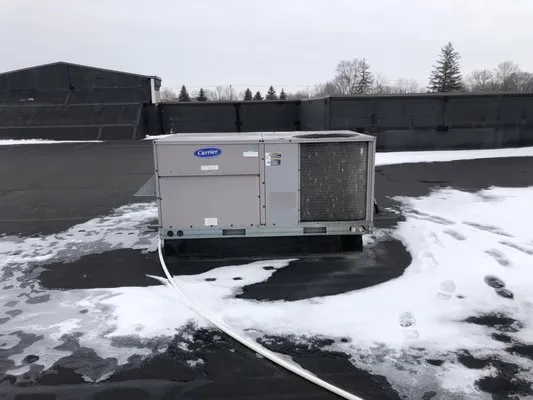 Subzero-Refrigeration Logo