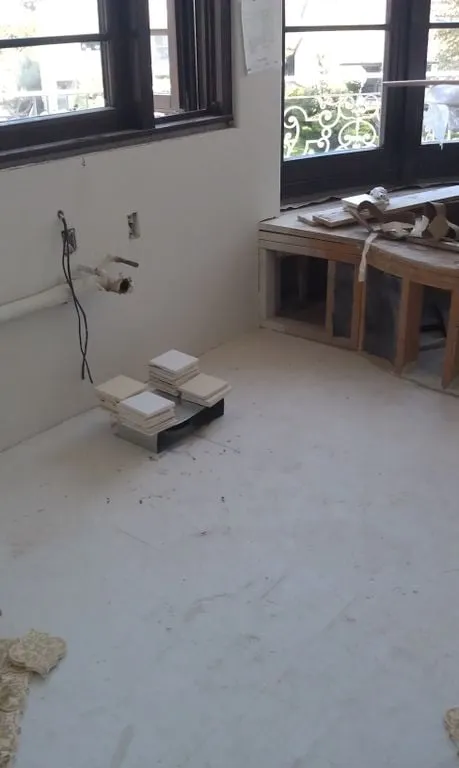 Slide of Summit Aire