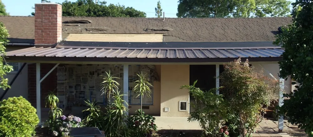 Slide of Summit Aire