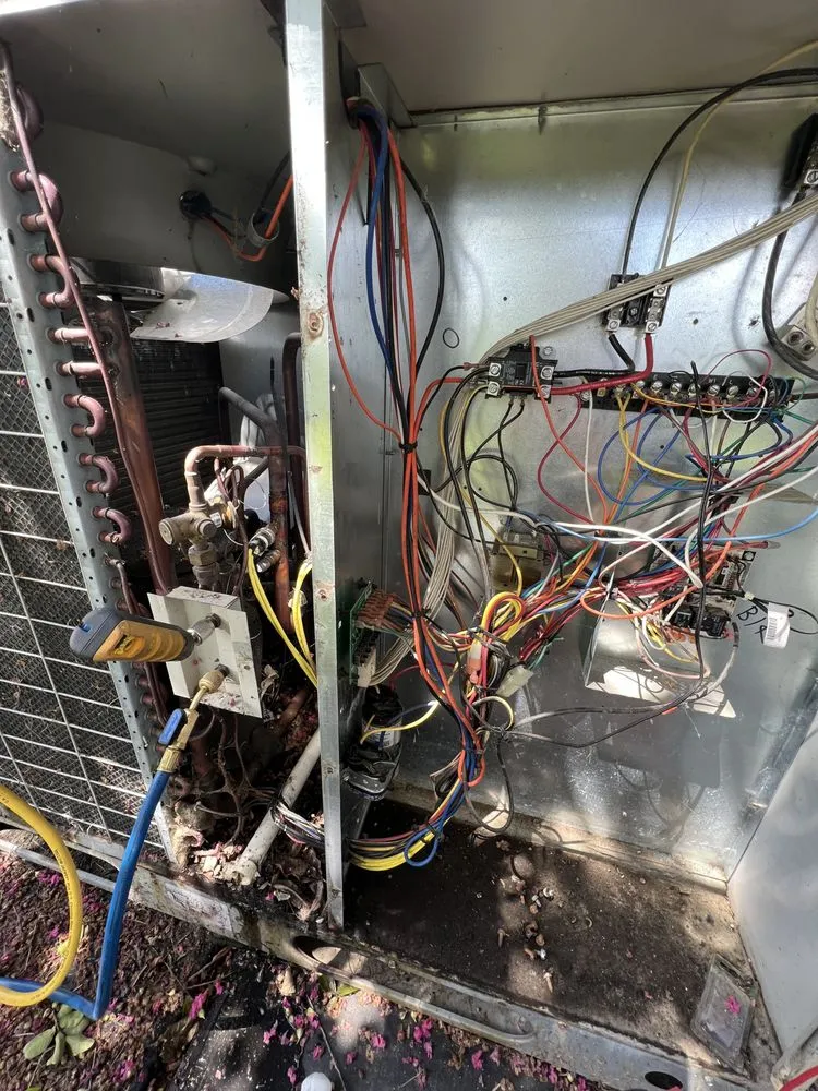 Slide of Summit Heating and Air