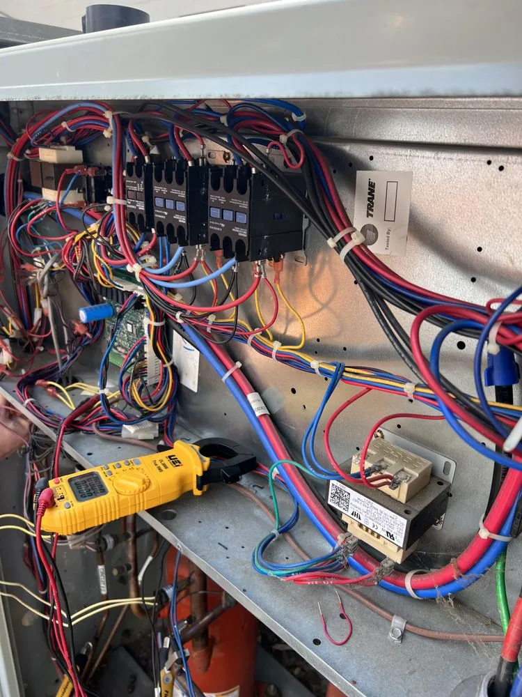 Slide of Summit Heating and Air