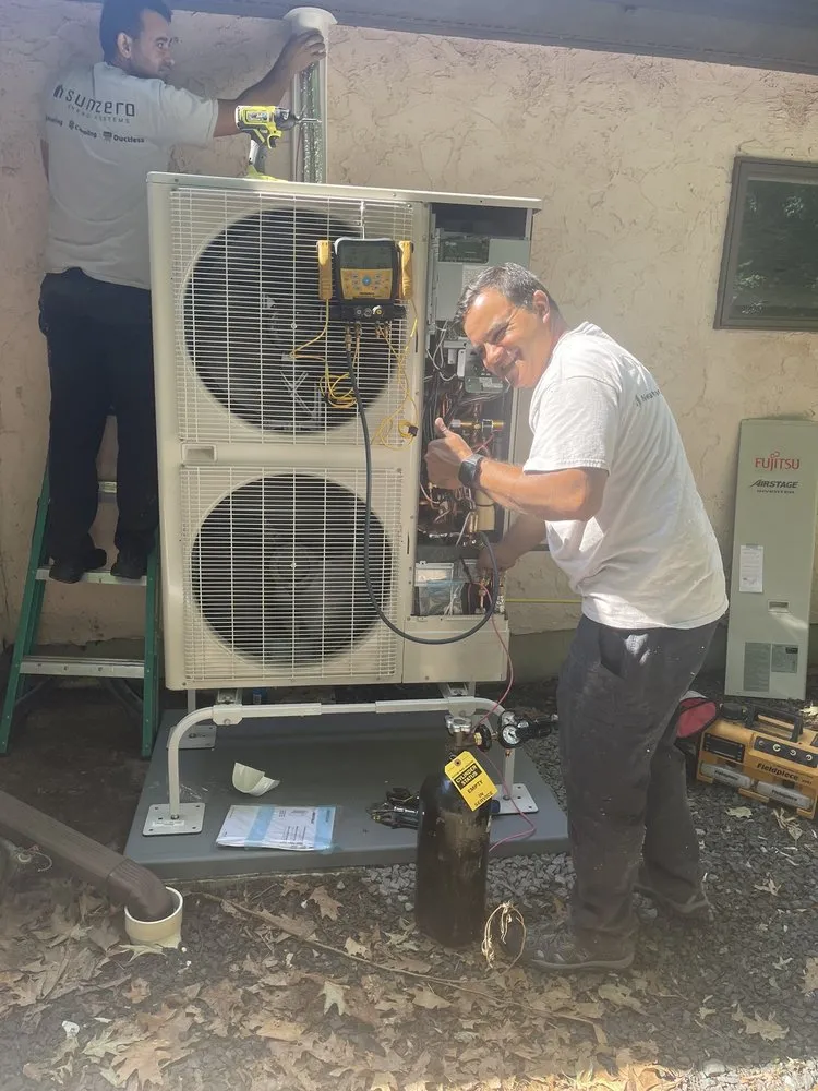 Slide of SumZero Energy Systems