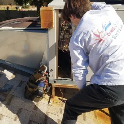 Sun Air Services Logo