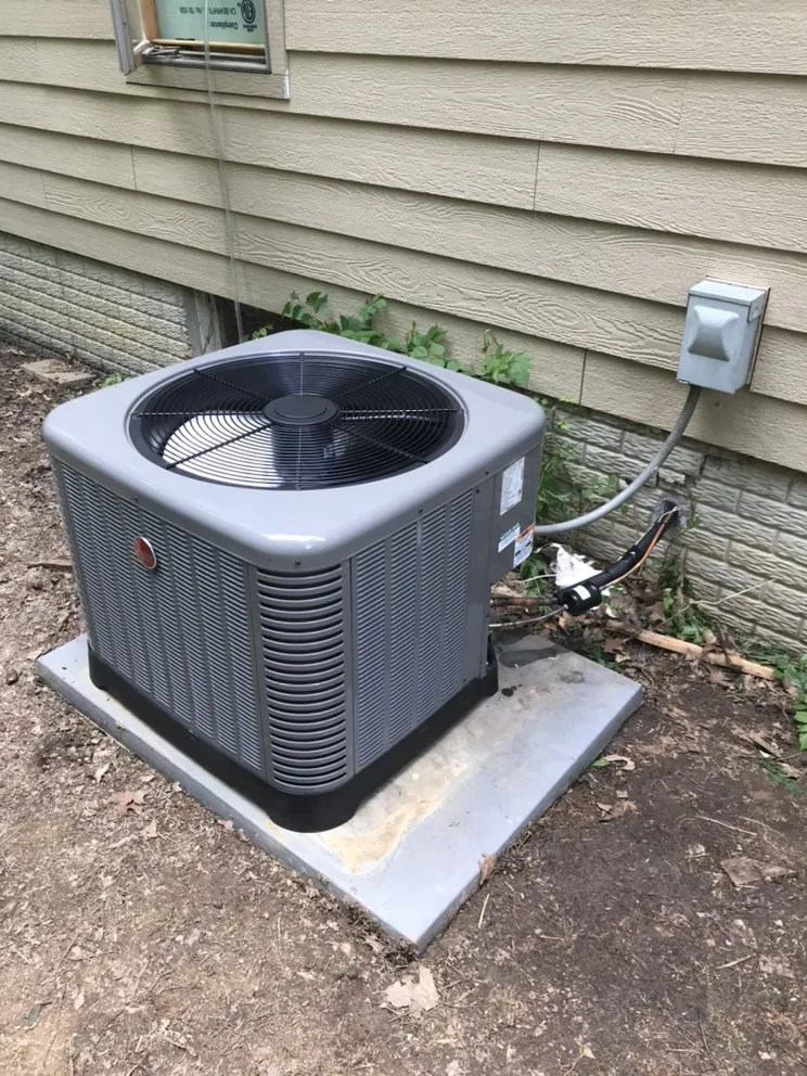 Emergency heating and cooling service for residential systems in Albany, OH by Sun City Mechanical