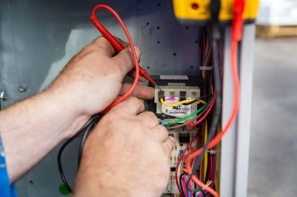 Slide of Sun Country Heating and Cooling