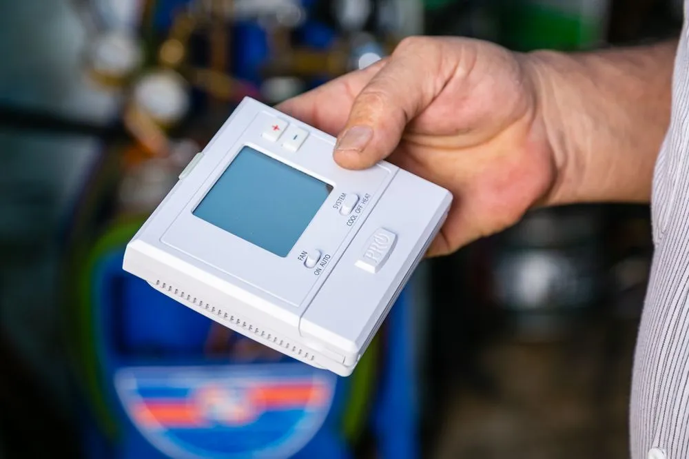 Slide of Sun Country Heating and Cooling