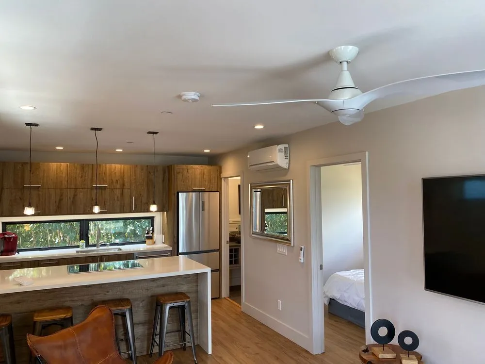 Slide of Sun Electric & AC Services