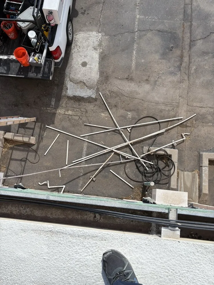 Slide of Sun Reys AC