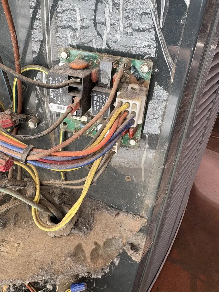 Slide of Sun Reys AC