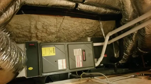 Suncoast Air Conditioning Logo