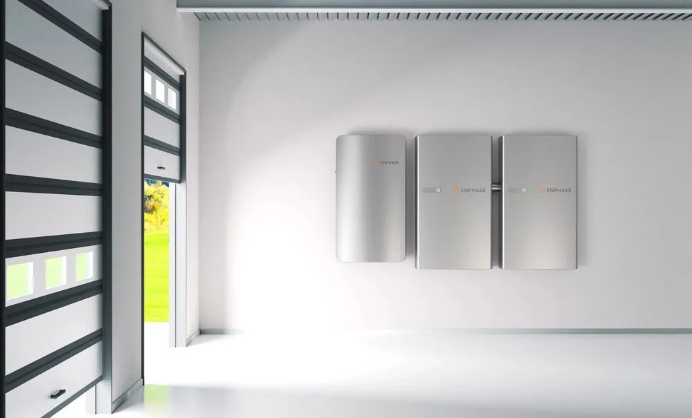 Slide of Suntech Solutions