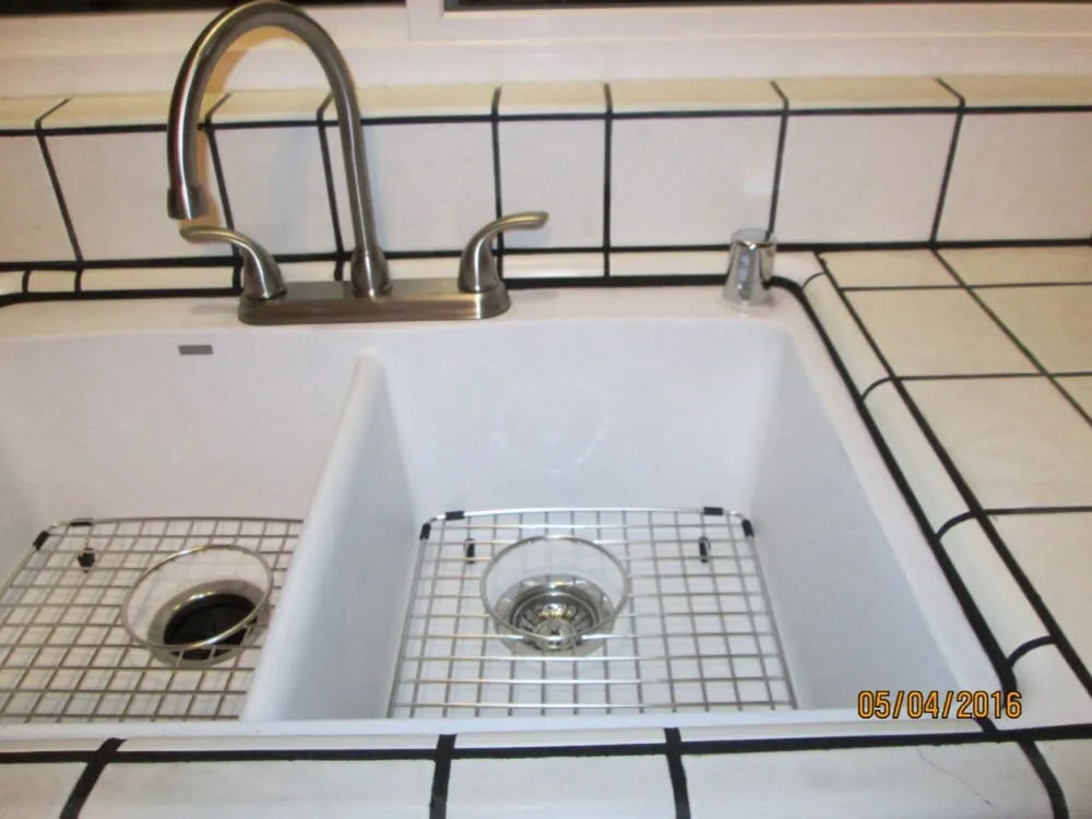 Slide of Sunzeri Pete Plumbing & Heating