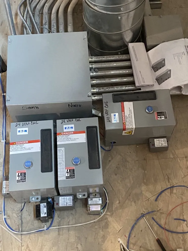 Slide of Super Comfort Changeout Pros