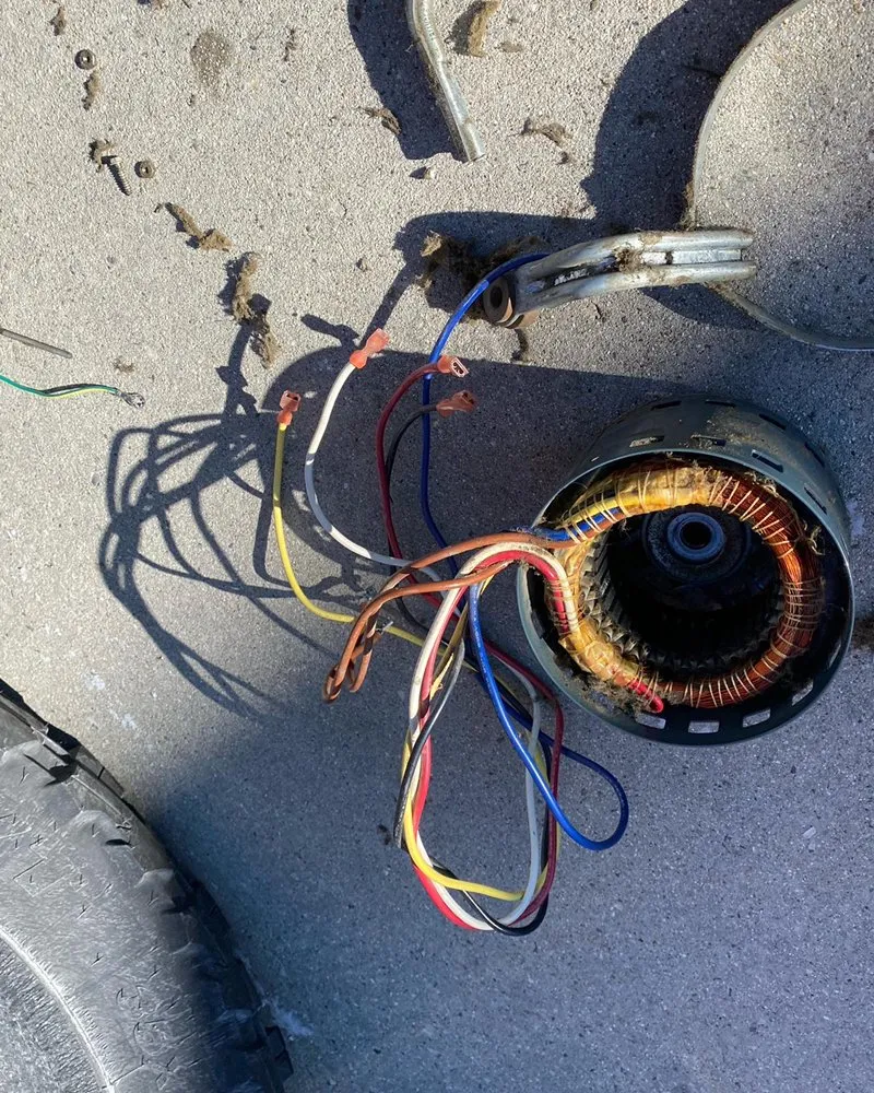 Slide of Super Comfort Changeout Pros