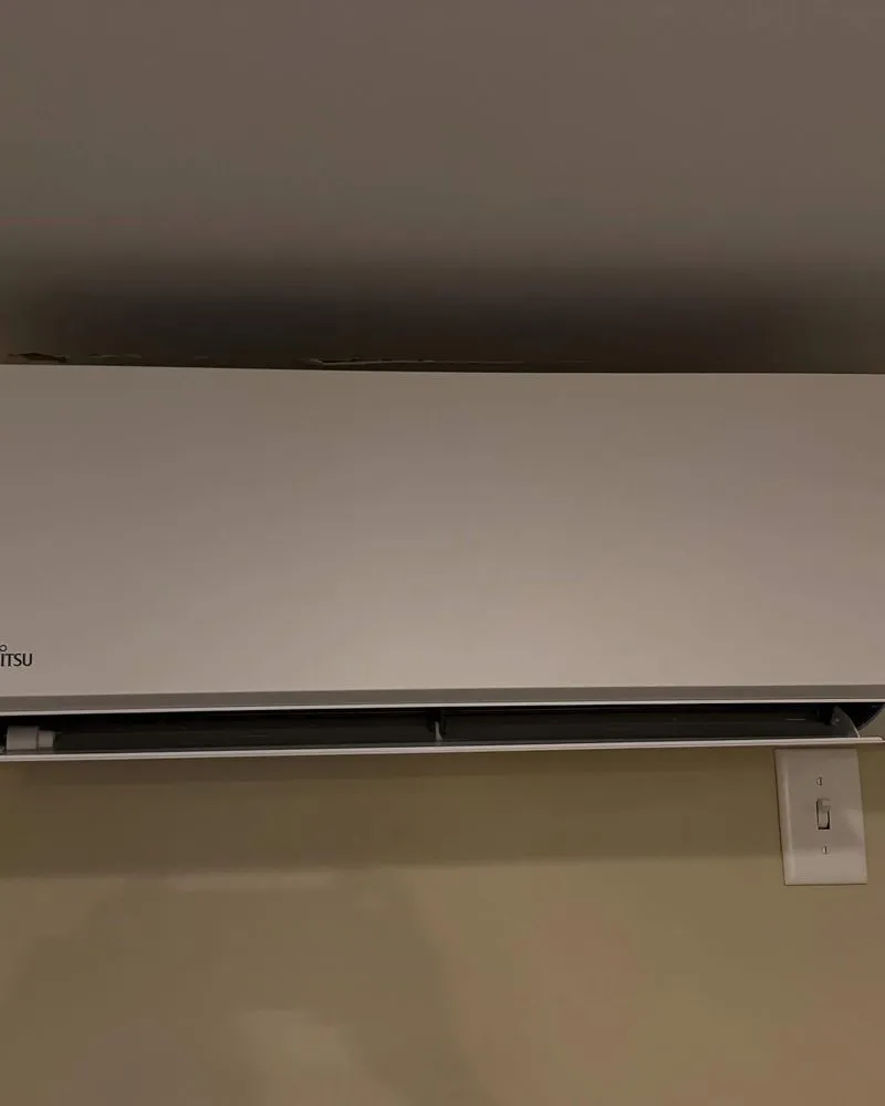 Slide of Supreme Air