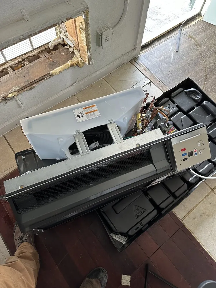 Slide of Supreme Home Services