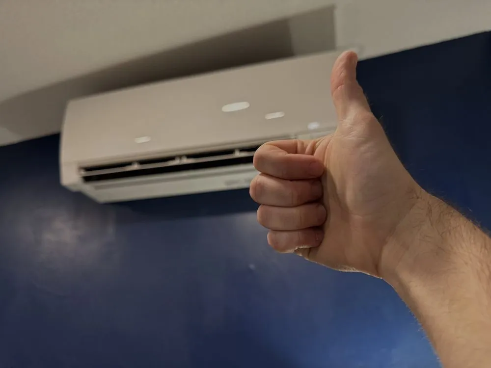 Slide of Surf Bros HVAC
