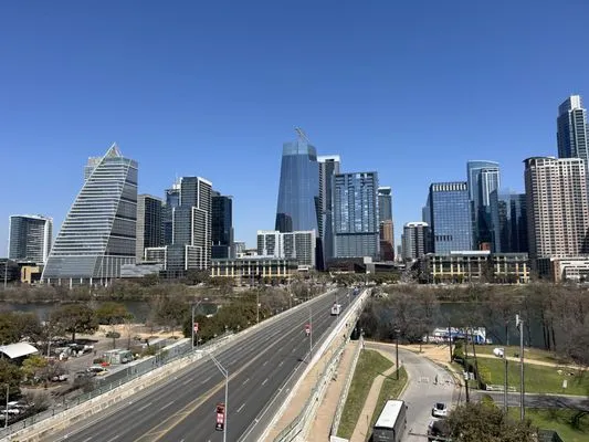 Surmount Heating and Cooling Logo