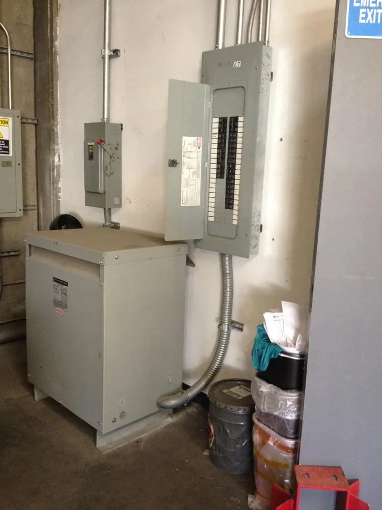 Slide of S.V Star Electric