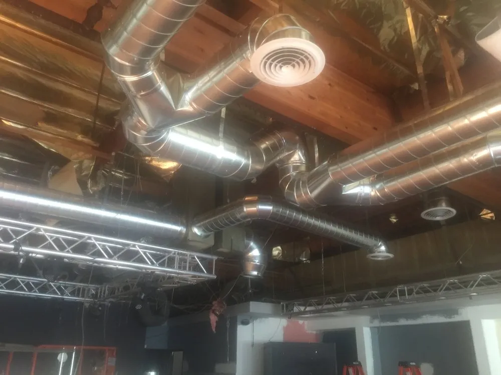 Slide of S.V Star Electric