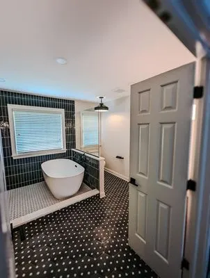 Swayne Construction Logo