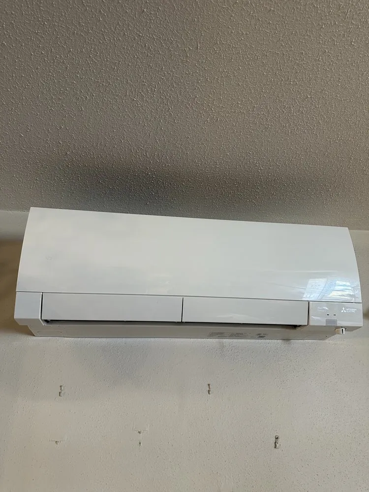 Slide of S.Y. Ventures