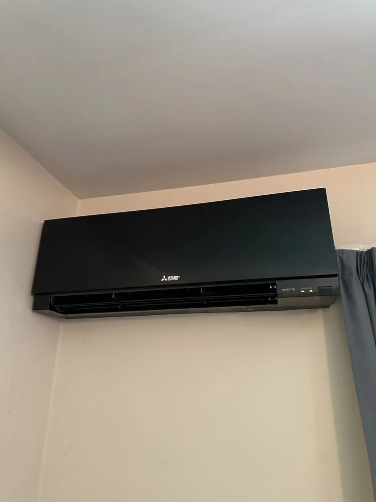 Slide of S.Y. Ventures