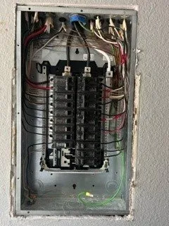 Slide of Symmetry Air Conditioning & Electrical