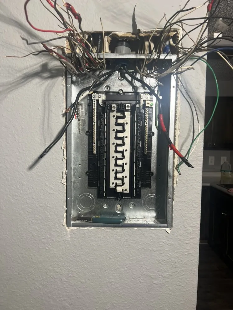 Slide of Symmetry Air Conditioning & Electrical