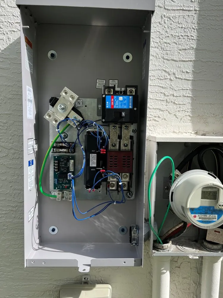 Slide of Symmetry Air Conditioning & Electrical