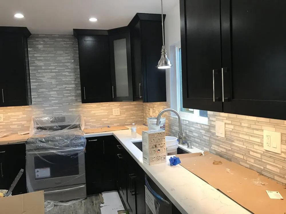 Slide of T & R Technician Services