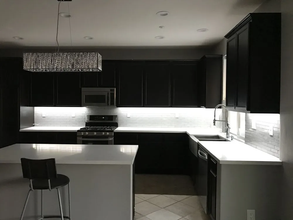 Slide of T & R Technician Services