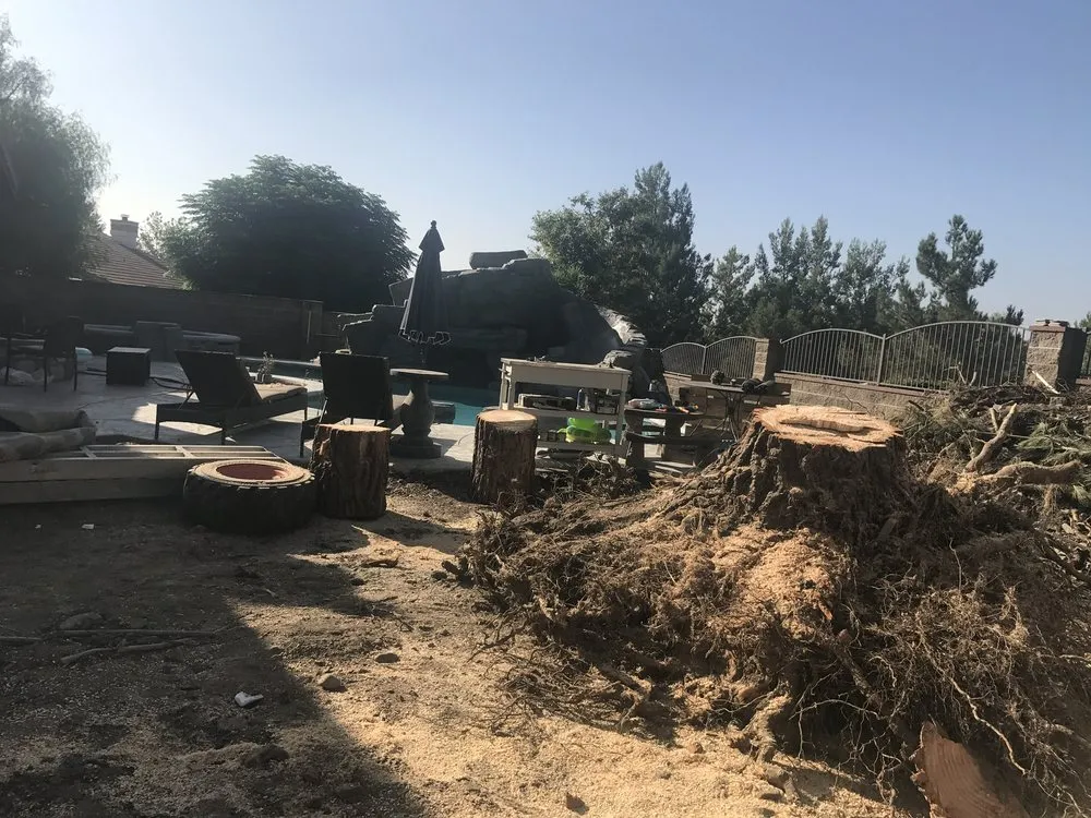 Slide of T & R Technician Services