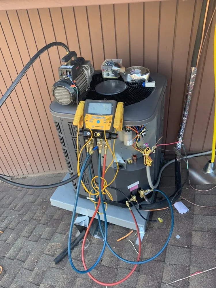 Slide of T & R Technician Services