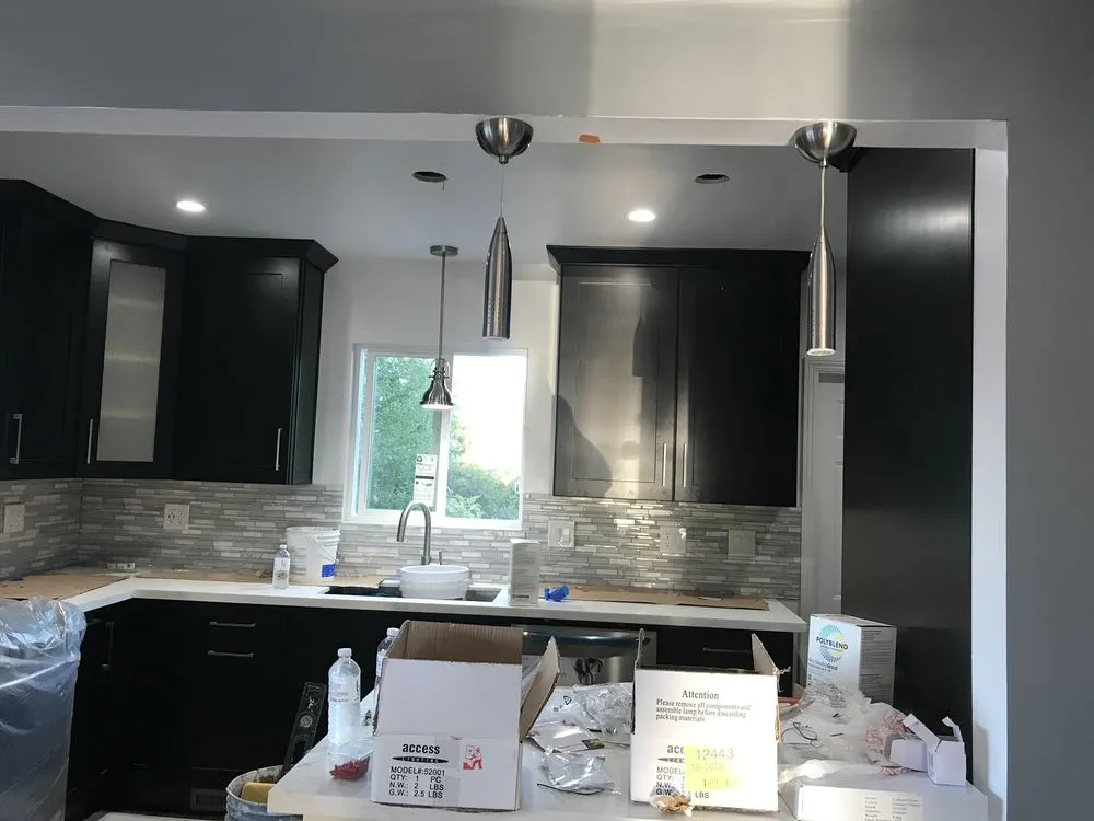 Slide of T & R Technician Services