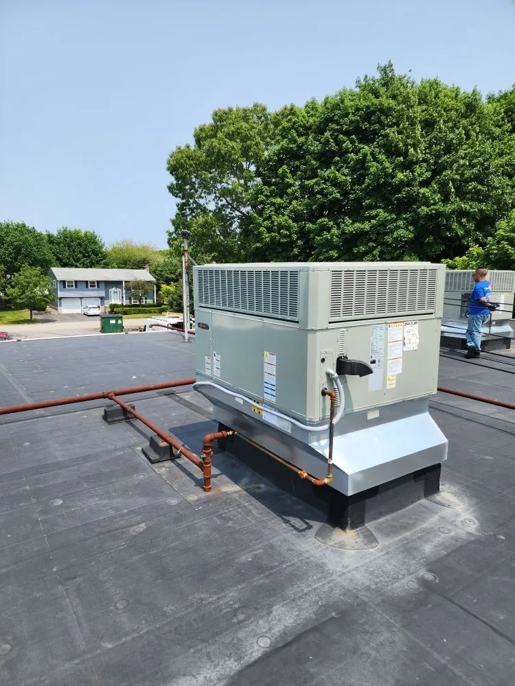 Slide of T Gomes Heating & Cooling