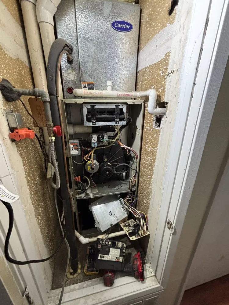 Slide of T Technoair Hvac