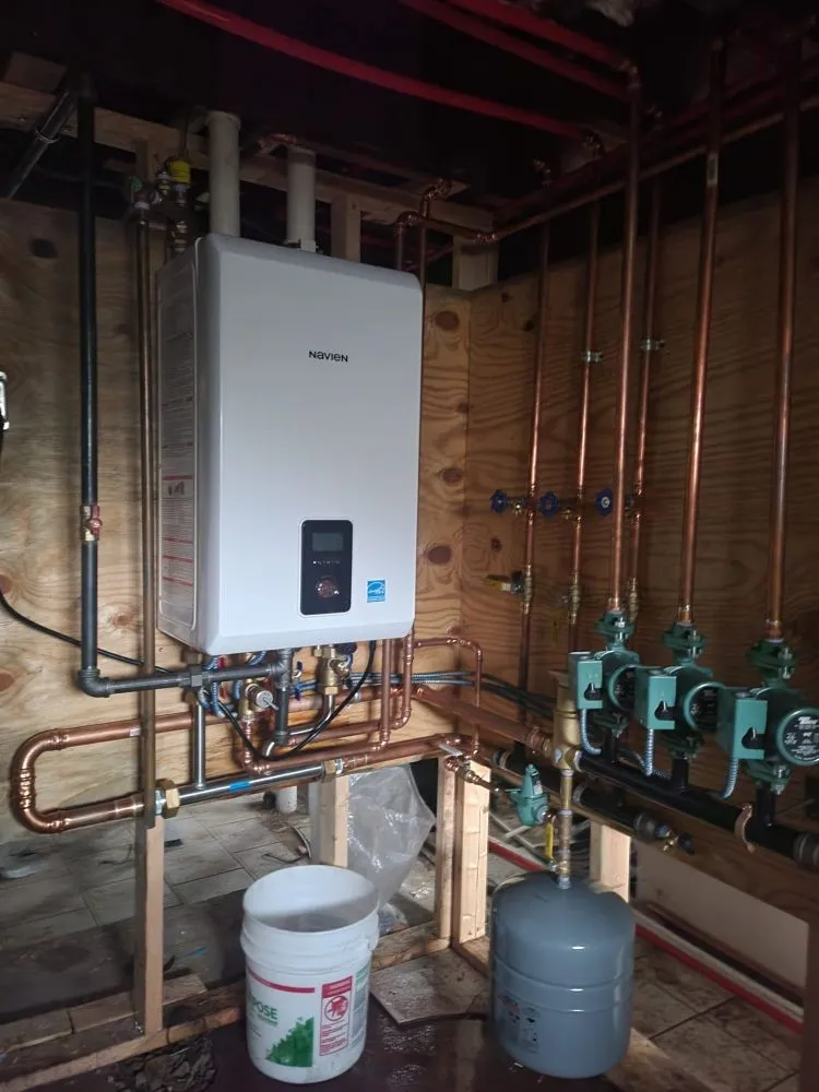 Slide of Takishas Heating & Cooling