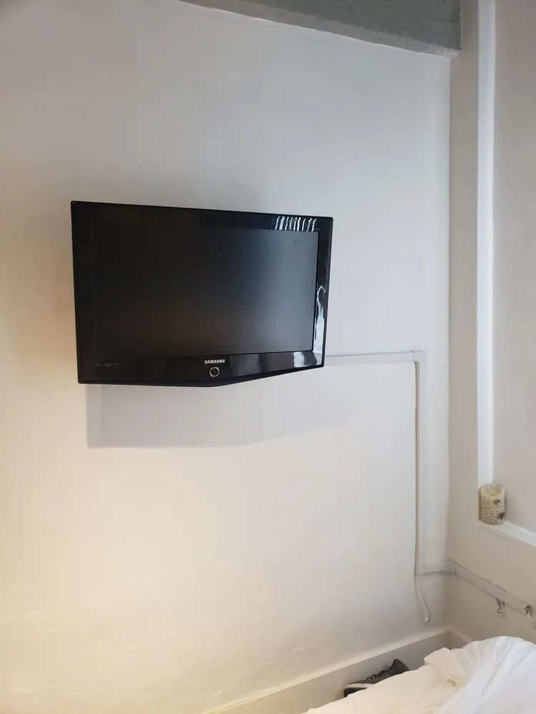 Slide of Tank3 Handyman Services