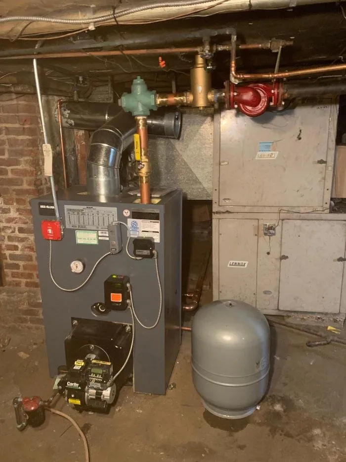 Slide of Tarry Fuel Oil