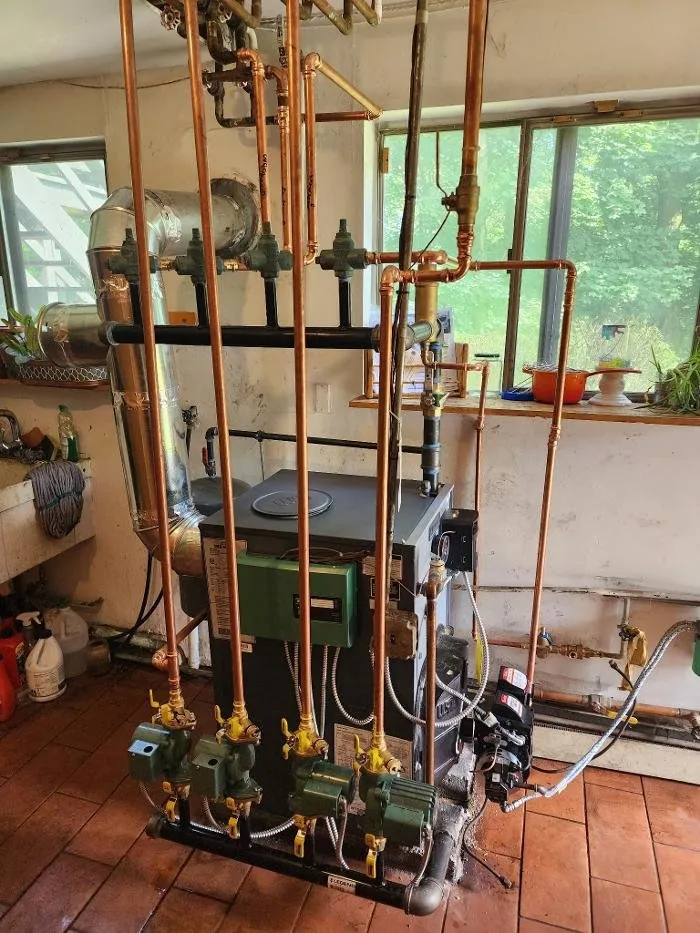 Slide of Tarry Fuel Oil