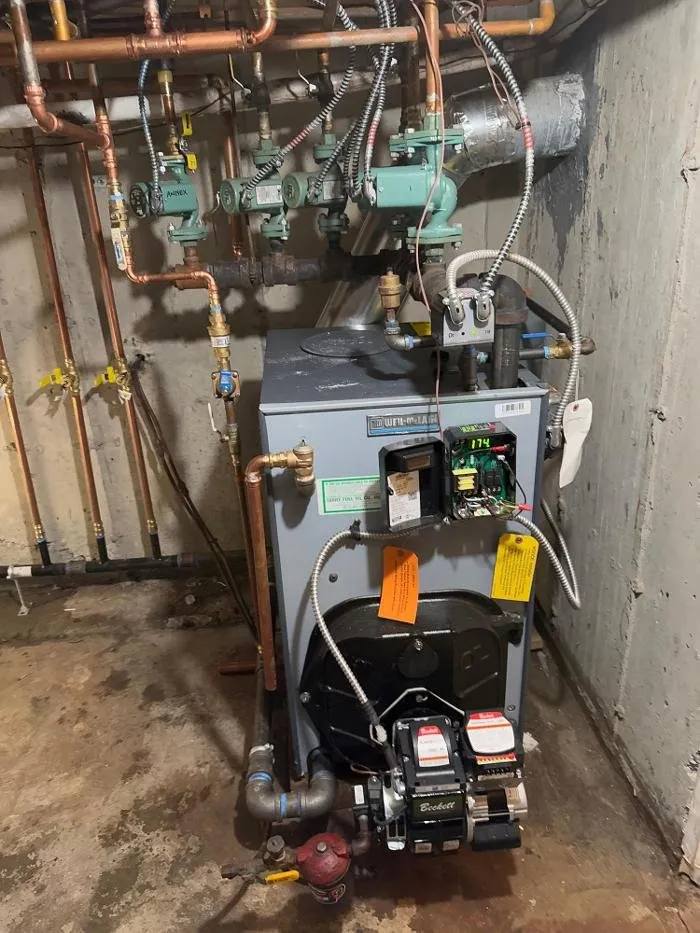 Slide of Tarry Fuel Oil